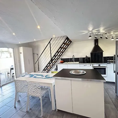 Mediterraneenne 5 Pieces, 8 Pers, Terrasse, Jardin, Parking - Fr-1-226-559 Sainte-Maxime